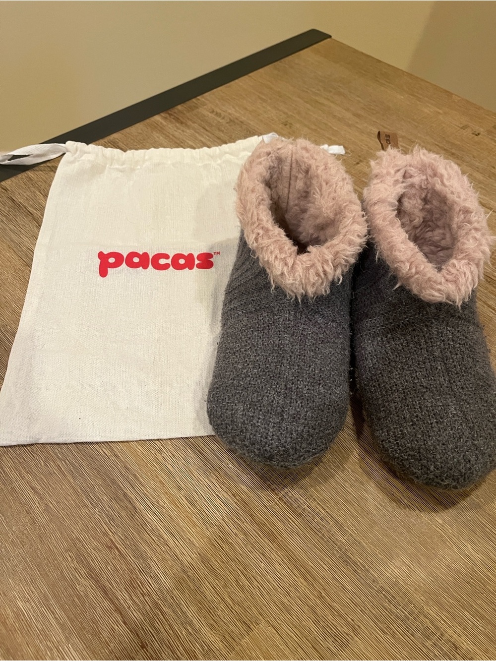 Pacas Slippers Alpaca Fur